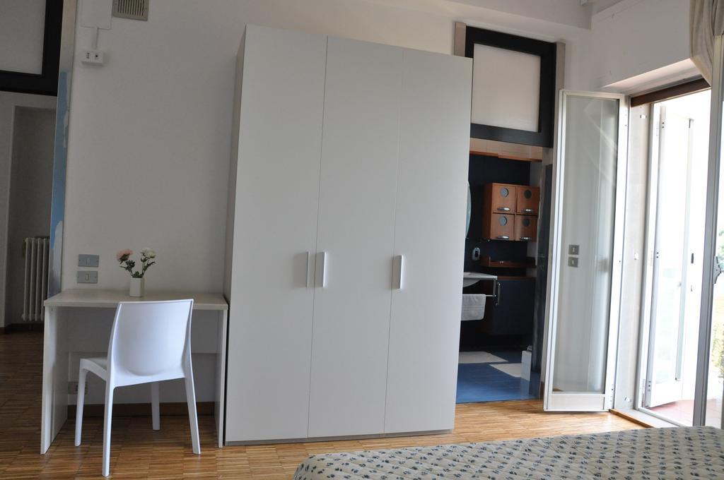 B&B Dos Almas Бари Экстерьер фото